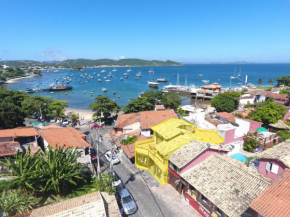 Apartamento em Ossos com varanda e vista ao mar